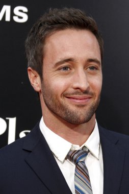 Alex O'Loughlin