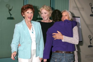 Erin moran & marion ross, holland taylor ve senaryo yazarı