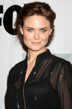 Emily Deschanel