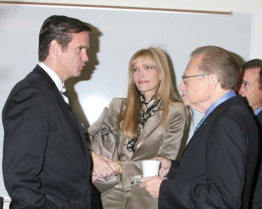 Pat Mackin ve Shawn ve Larry King