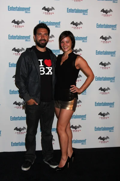 Joshua Gomez, Amy Pham Gomez — Stockfoto