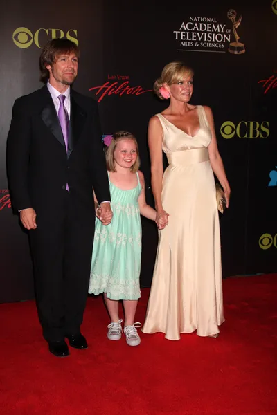 Scott DeFreitas, Maura West, hija Kate — Foto de Stock