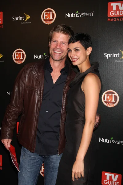 Joel Gretsch ve Morena Baccarin