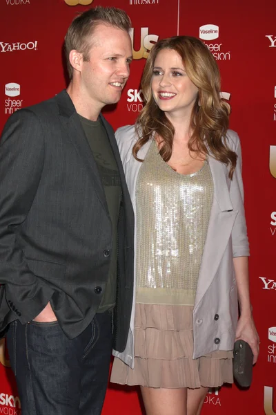 Jenna Fisher ve nişanlısı — Stok fotoğraf