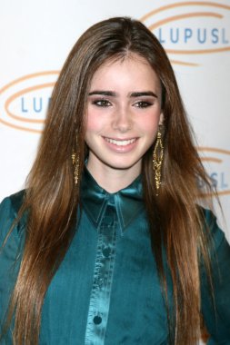 Lily Collins