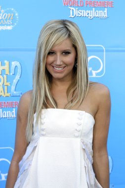 Ashley tisdale
