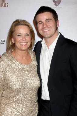 Annem ve Jason ritter nancy