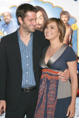 Mariska Hargitay ve kocası