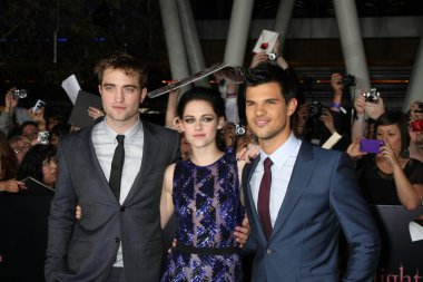 Robert pattinson, kristen stewart ve taylor lautner