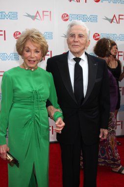 Anne Douglas ve Kirk Douglas