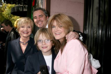 Florence henderson, christopher knight, susan olsen & oğlu