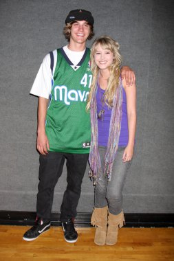 Dylan Patton, Taylor Spreitler, Terell Ramson