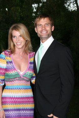 Catherine Oxenberg ve Casper Van Dien