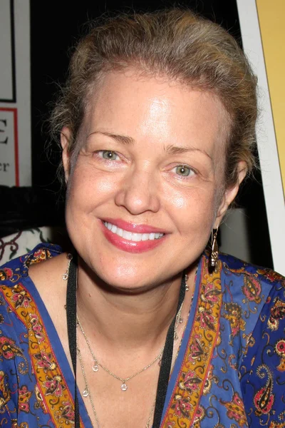 Melodi Anderson