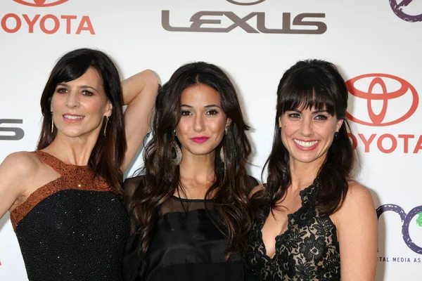 Perrey Reeves, Emmanuelle Chriqui, Constance Zimmer — Stock Photo, Image