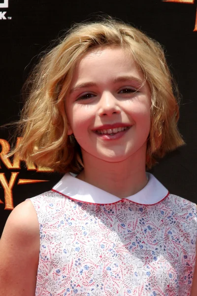 Kiernan Shipka — Fotografia de Stock