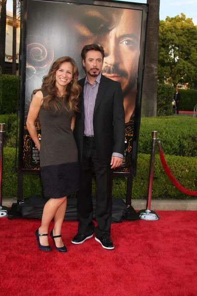 Robert Downey Jr y su esposa Susan — Foto de Stock