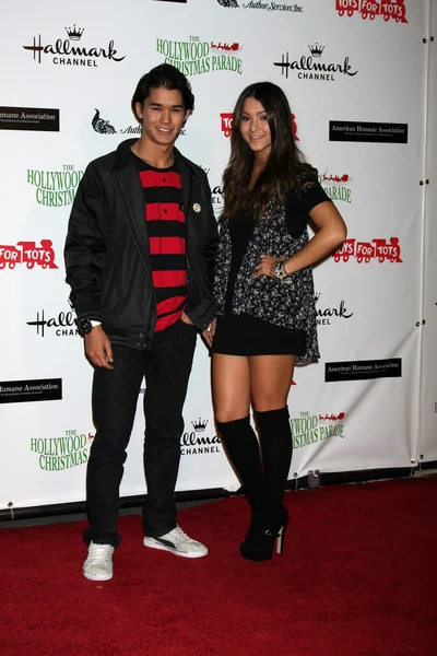 Booboo Stewart, Fivel Stewart — Photo