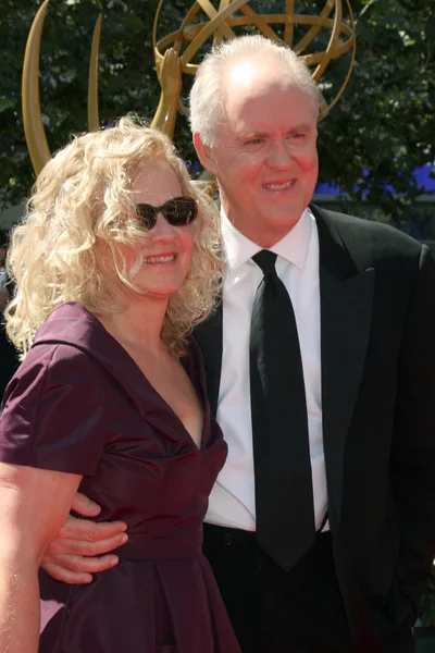 John Lithgow & vrouw — Stockfoto