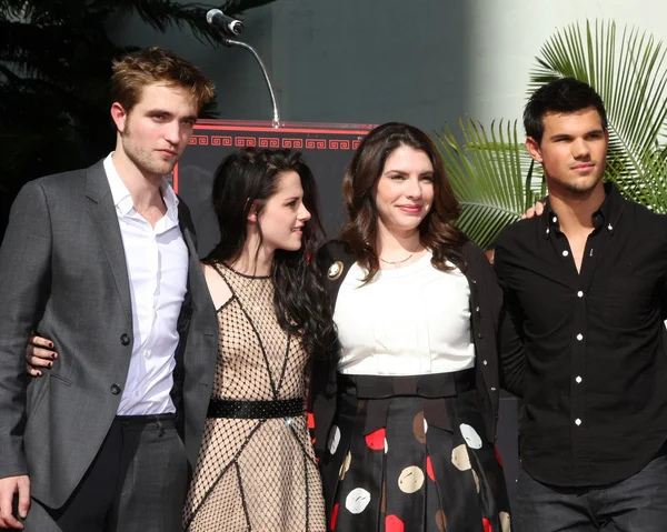 Robert Pattinson, Kristen Stewart, Stephanie Meyers, Taylor Lautner, Jimmy Kimmel — Zdjęcie stockowe