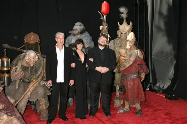 Ron Perlman, Selma Blair, & Guillermo del Toro — Stock Photo, Image