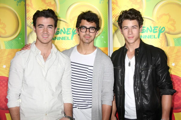 Kevin Jonas, Joe Jonas, Nick Jonas —  Fotos de Stock