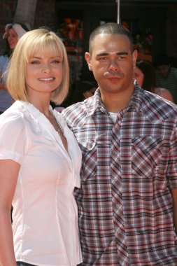 Jamie Pressly, Eric Cubiche