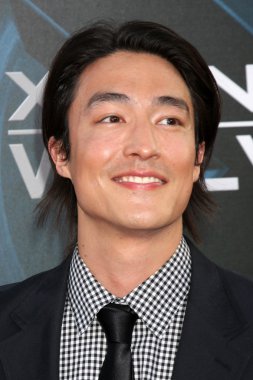 Daniel Henney