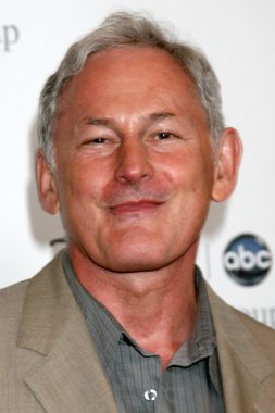 Victor Garber