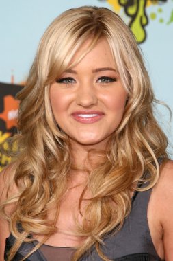 Amanda Michalka (Aj)