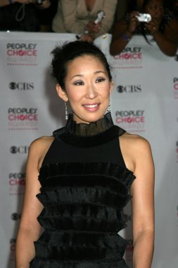 Sandra Oh