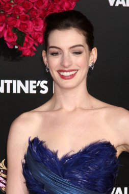 Anne Hathaway