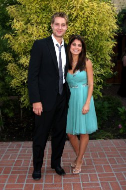 Justin ve Lindsay Hartley