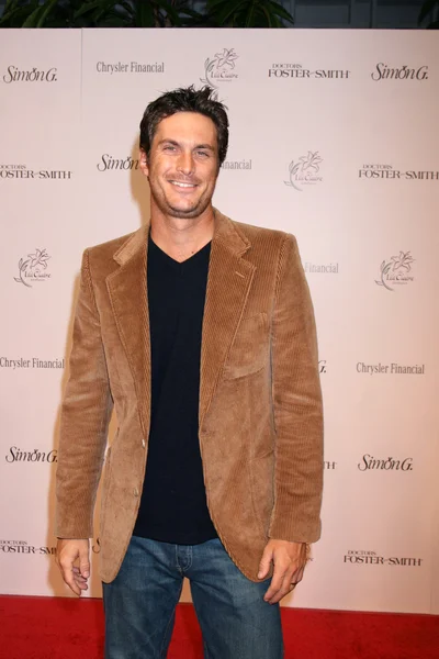 Oliver Hudson — Photo