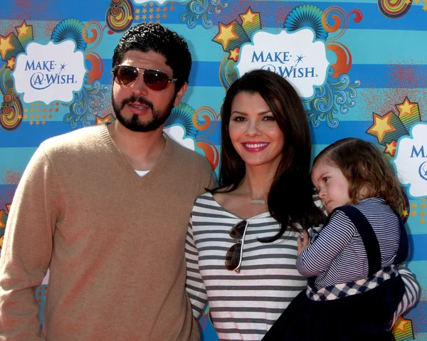 Ali Landry, Daughter Estela, husband — Stock Photo, Image