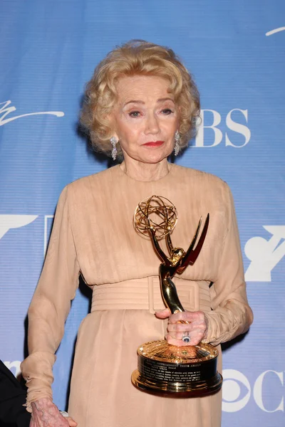 Agnes Nixon — Photo