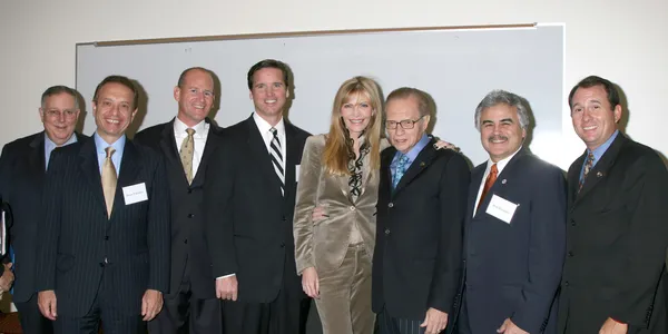 VIP's, Panelists, and Shawn, Larry King — Stock Photo, Image