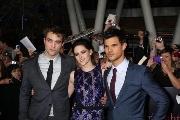 Robert Pattinson, Kristen Stewart, Taylor Lautner — Zdjęcie stockowe