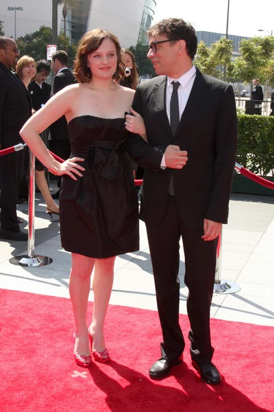 Elisabeth Moss and Fred Armisen — Stock Photo, Image