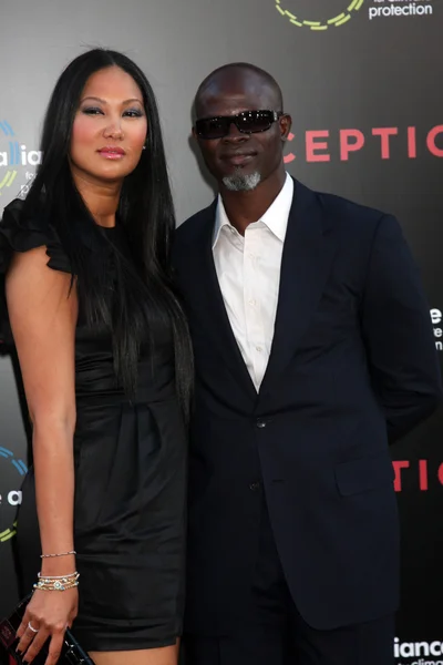 Kimora Lee Simmons y Djimon Hounsou — Foto de Stock