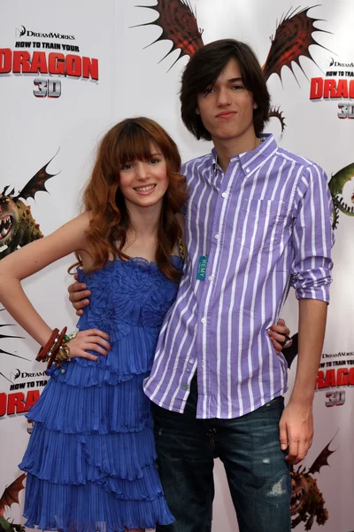 Bella Thorne & Remy Thorne — Stock Photo, Image