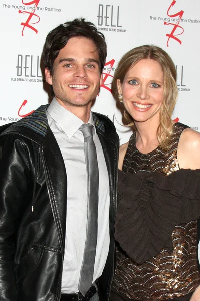 Greg Rikaart & Lauralee Bell — Foto de Stock