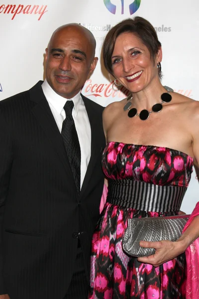 Faran Tahir & Wife — Stock Photo, Image