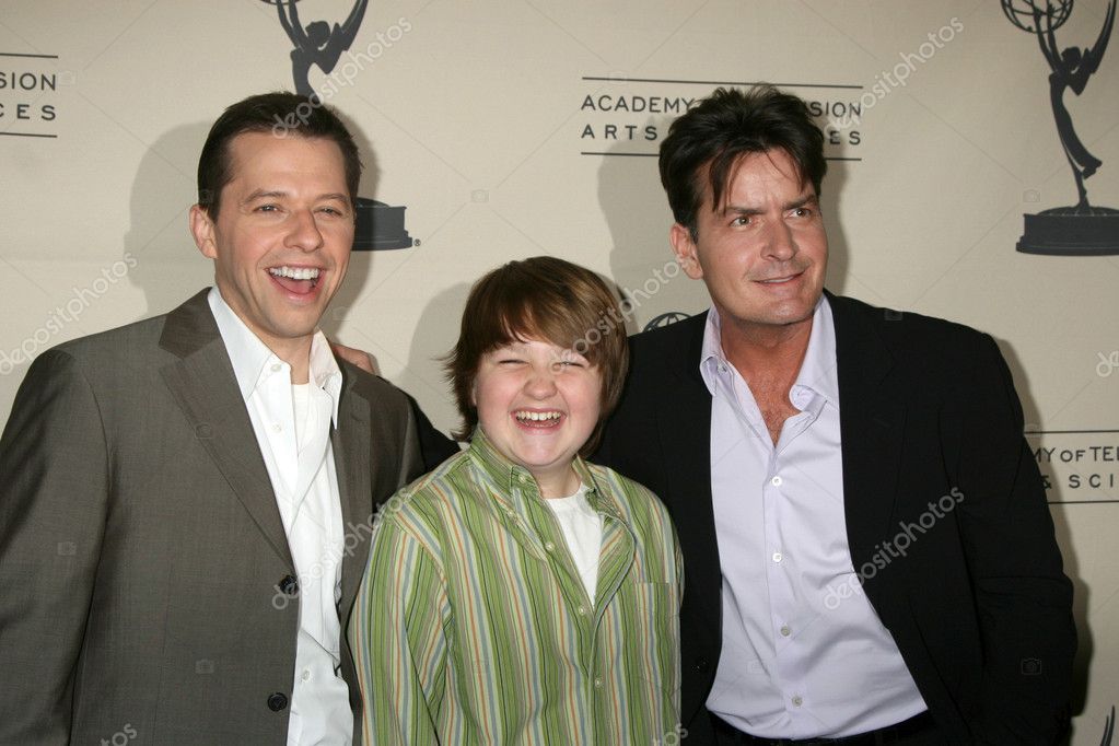 Jon Cryer Angus T Jones And Charlie Sheen Stock Editorial Photo C Jean Nelson