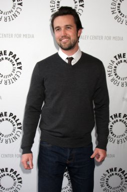 Rob Mcelhenney