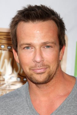 Sean Patrick Flanery