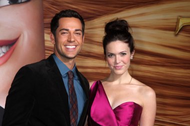 Zachary Levi, Mandy Moore