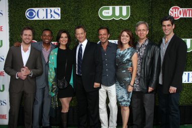 William petersen ile onun CSI oyunculari