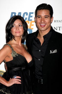 Mario Lopez ve konuk