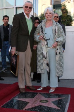 Stan lee, eşi joan lee